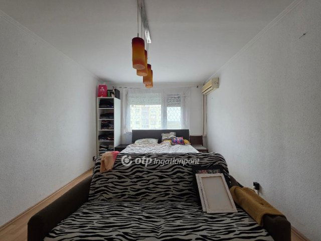 Eladó panellakás, Budapesten, X. kerületben 89.9 M Ft, 3 szobás