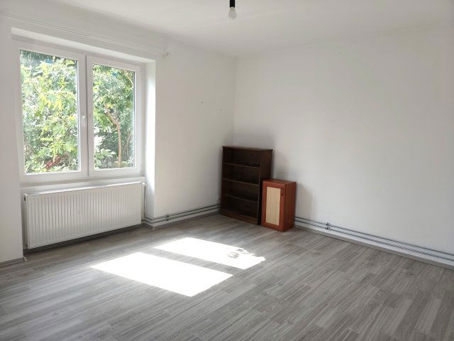 Eladó családi ház, Hegyesden 49.9 M Ft, 2+2 szobás