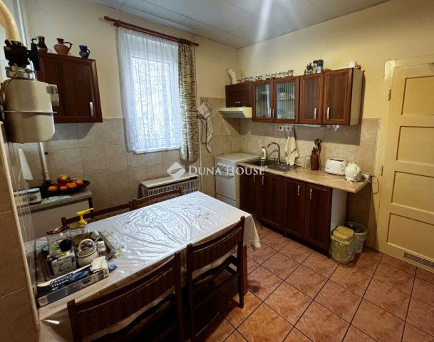 Eladó téglalakás, Dorogon, Bányász köröndön 44 M Ft