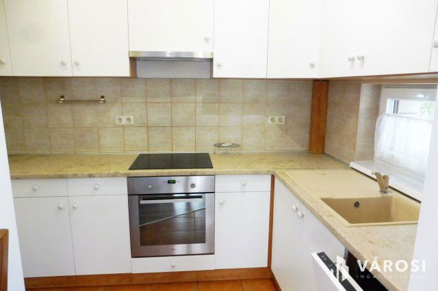 Kiadó sorház, albérlet, Szegeden 320 E Ft / hó, 3 szobás