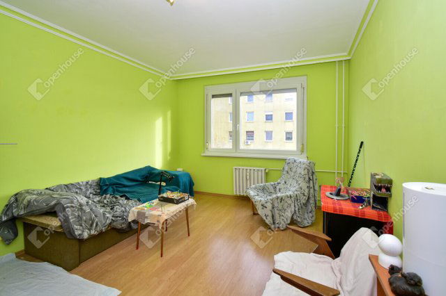 Eladó panellakás, Szegeden 49.9 M Ft, 2 szobás