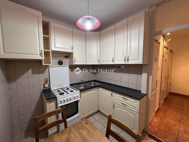 Eladó panellakás, Budapesten, IV. kerületben 64.9 M Ft, 2 szobás