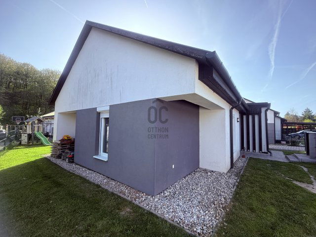Eladó családi ház, Győrújbaráton 99.9 M Ft, 4 szobás