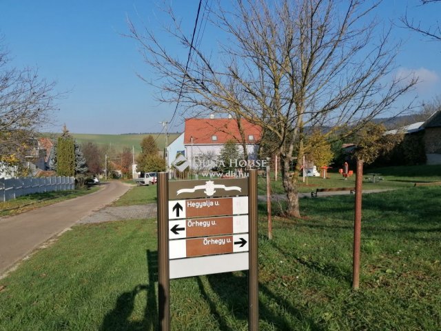 Eladó telek, Epölön 11.9 M Ft / költözzbe.hu