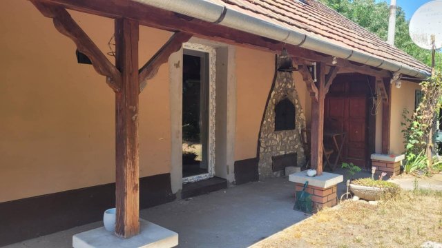 Eladó családi ház, Albertirsán 32 M Ft, 4 szobás