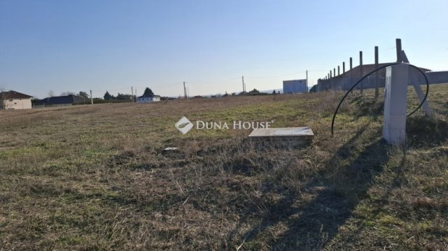 Eladó telek, Őrbottyánban 26 M Ft / költözzbe.hu
