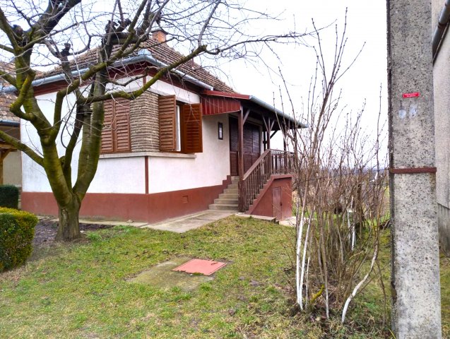 Eladó nyaraló, Zalakaroson 15.99 M Ft, 1 szobás