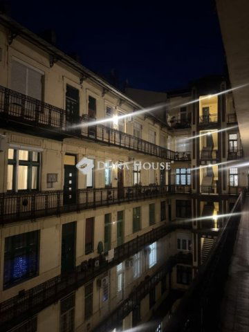 Eladó téglalakás, Budapesten, VIII. kerületben 99.9 M Ft