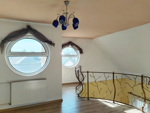 Eladó családi ház, Győrött 109 M Ft, 2+2 szobás