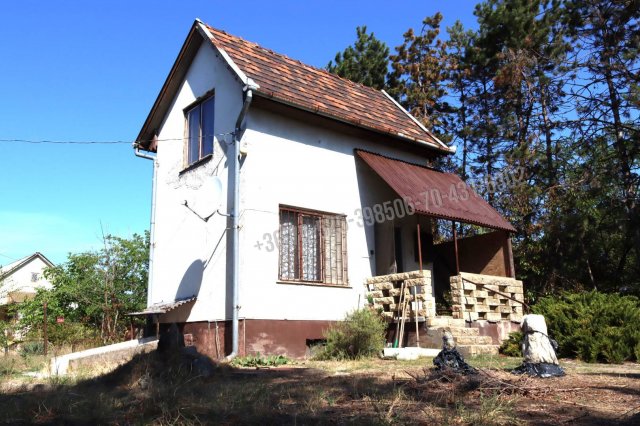 Eladó nyaraló, Tápiószentmártonon 13.5 M Ft, 2 szobás