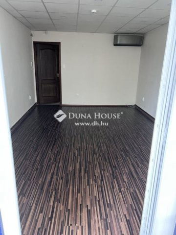 Eladó üzlethelyiség, Debrecenben 48 M Ft / költözzbe.hu