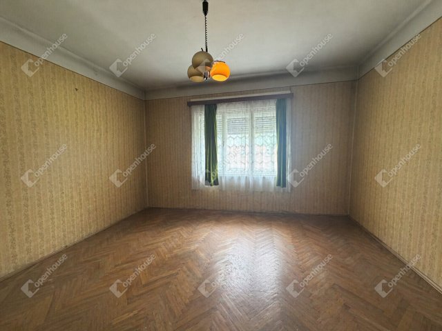 Eladó családi ház, Zalaegerszegen 64.9 M Ft, 2 szobás