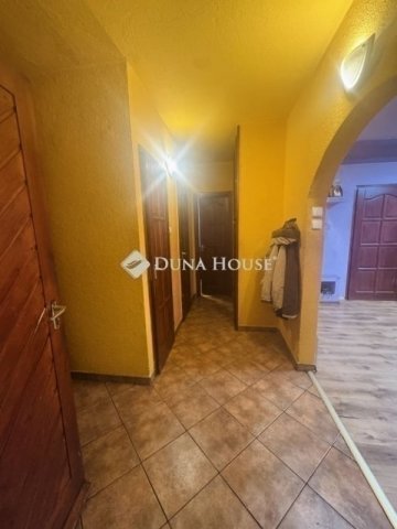 Eladó panellakás, Budapesten, X. kerületben 65.49 M Ft, 3 szobás