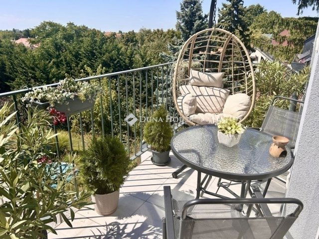 Eladó téglalakás, Dunaharasztin 87.9 M Ft, 4 szobás