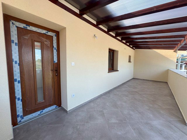 Eladó családi ház, Zalaapátin 68.9 M Ft, 2 szobás