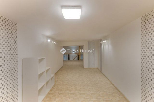 Eladó téglalakás, Budapesten, VIII. kerületben 49.9 M Ft