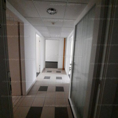 Kiadó iroda, Egerben 180 E Ft / hó / költözzbe.hu