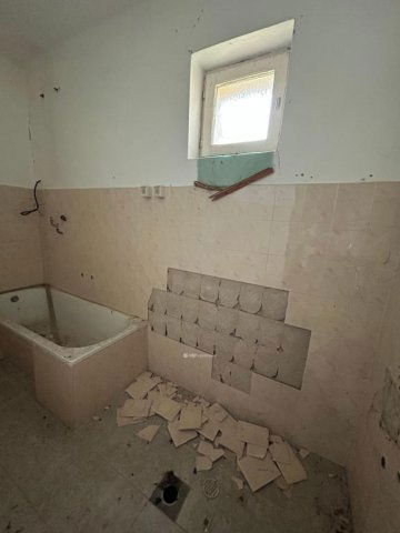 Eladó családi ház, Gáborjánban 5.5 M Ft, 2 szobás