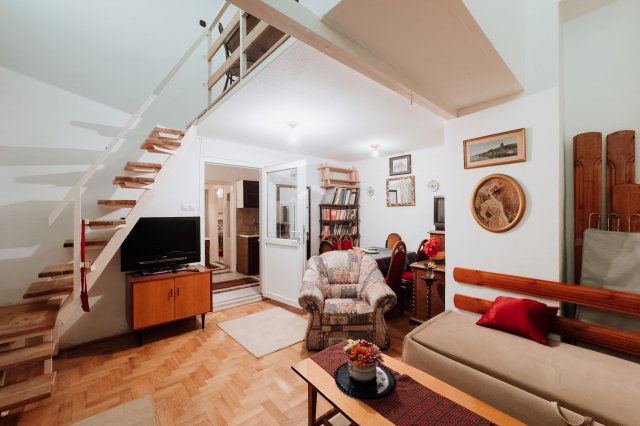 Eladó téglalakás, Budapesten, VI. kerületben 79 M Ft, 1+2 szobás