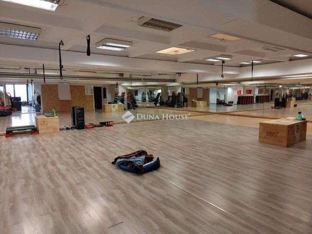 Eladó üzlethelyiség, Szegeden 150 M Ft / költözzbe.hu