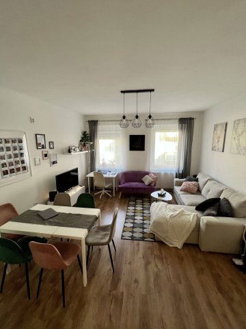 Eladó téglalakás, Budapesten, VII. kerületben, Hársfa utcában