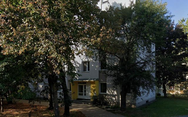 Eladó panellakás, Veszprémben 49 M Ft, 2+1 szobás