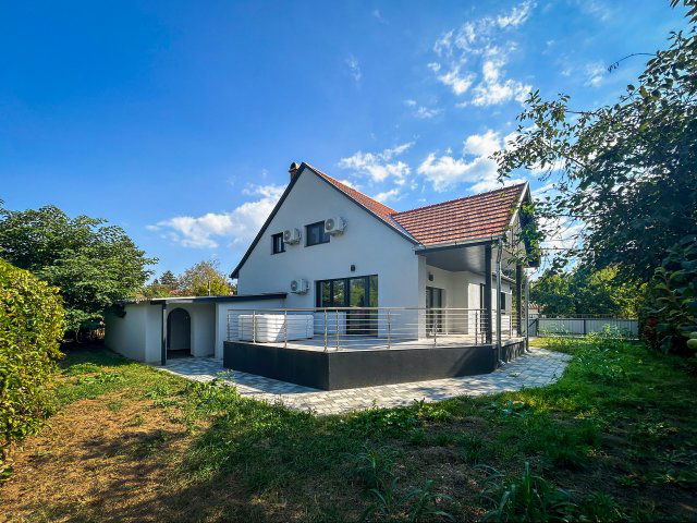 Eladó családi ház, Balatonszárszón 123 M Ft, 4 szobás