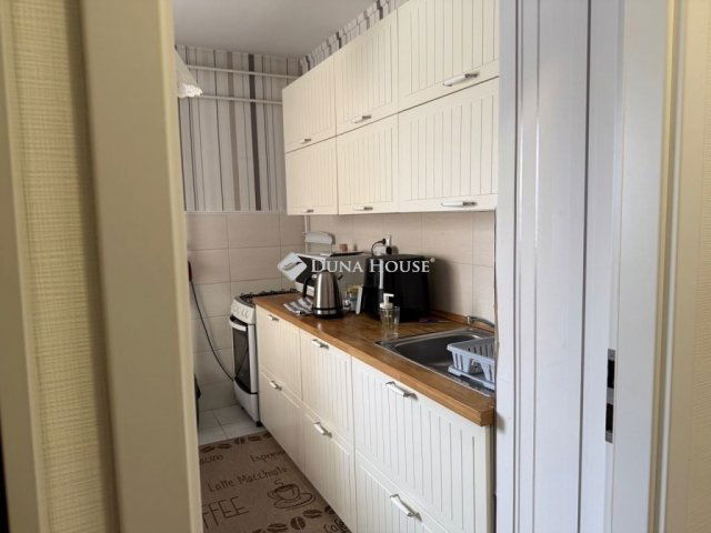 Eladó panellakás, Budapesten, IV. kerületben 78 M Ft, 4 szobás