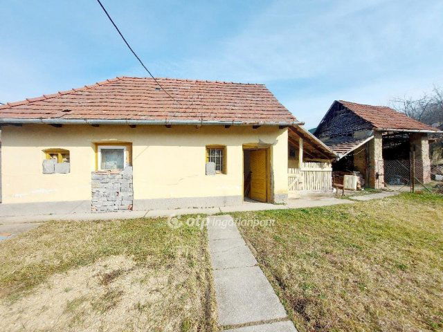 Eladó családi ház, Harsányban 9.5 M Ft, 2 szobás