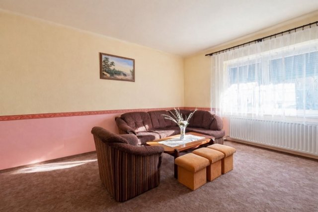 Eladó családi ház, Székesfehérvárott 79.5 M Ft, 3 szobás