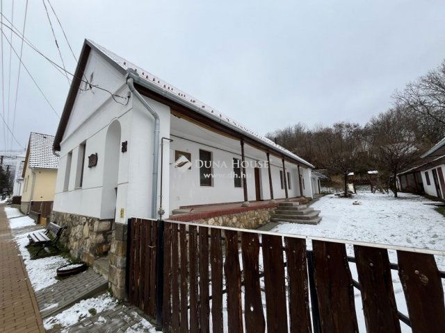Eladó családi ház, Óbányán 58.9 M Ft, 3 szobás