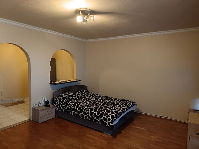 Eladó téglalakás, Nyíregyházán 33.99 M Ft, 1 szobás