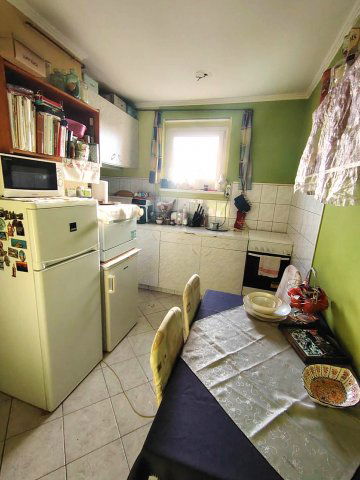 Eladó téglalakás, Székesfehérvárott 47.4 M Ft, 2 szobás