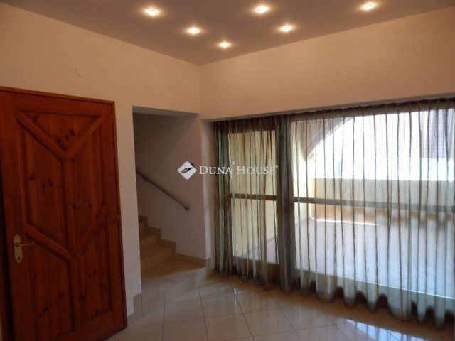 Eladó családi ház, Kecskeméten 115 M Ft, 6 szobás