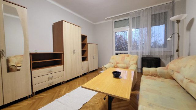 Eladó téglalakás, Egerben 38.5 M Ft, 2 szobás