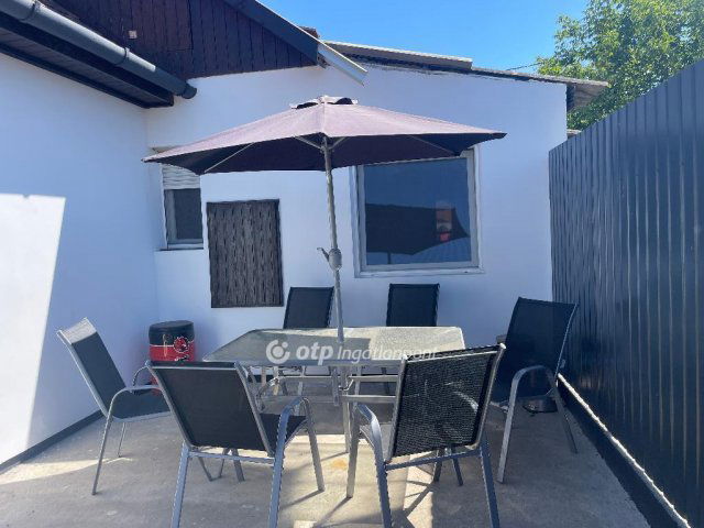 Eladó családi ház, Üllőn 38.9 M Ft, 1+1 szobás