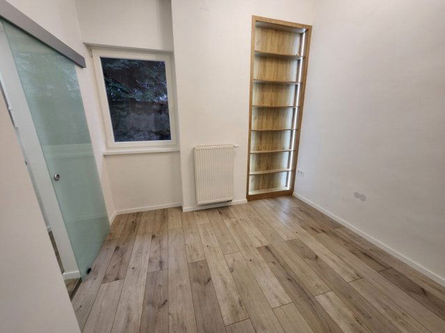 Eladó téglalakás, Pécsett, Apáca utcában 82.9 M Ft, 3 szobás