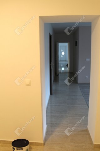 Eladó téglalakás, Sárváron 29.9 M Ft, 1 szobás