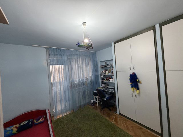 Eladó téglalakás, Szegeden 12.9 M Ft, 2 szobás