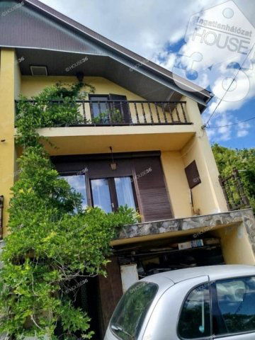 Eladó ikerház, Leányfaluban 78 M Ft, 4 szobás