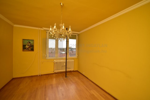 Eladó téglalakás, Szombathelyen, Pázmány Péter körúton