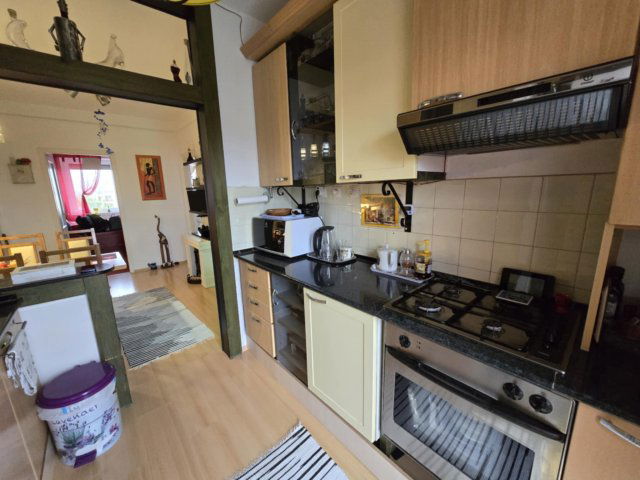 Eladó téglalakás, Balatonalmádiban 64.9 M Ft, 3 szobás