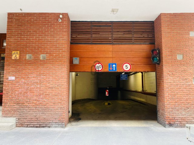 Eladó garázs, Budapesten, VI. kerületben 11.9 M Ft