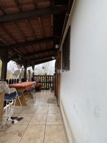 Eladó családi ház, Nagytarcsán 119.9 M Ft, 4 szobás