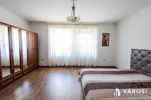 Eladó családi ház, Gyulán 79.9 M Ft, 4 szobás