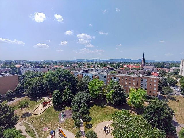 Eladó panellakás, Budapesten, XV. kerületben 63.9 M Ft