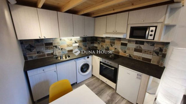 Eladó téglalakás, Budapesten, XI. kerületben 45 M Ft, 1 szobás