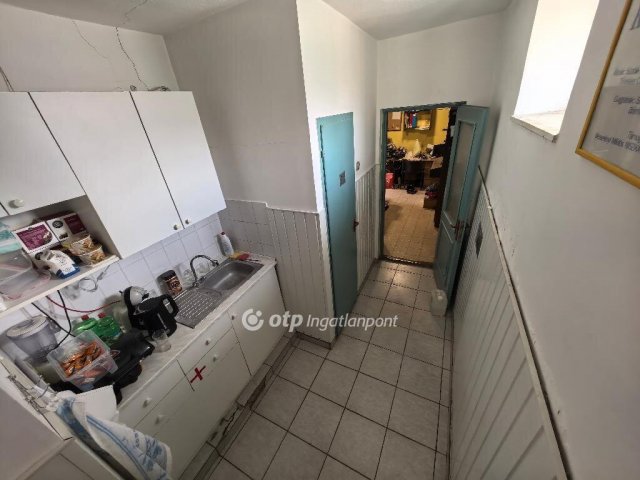 Eladó családi ház, Hajdúböszörményen 67.9 M Ft, 3 szobás