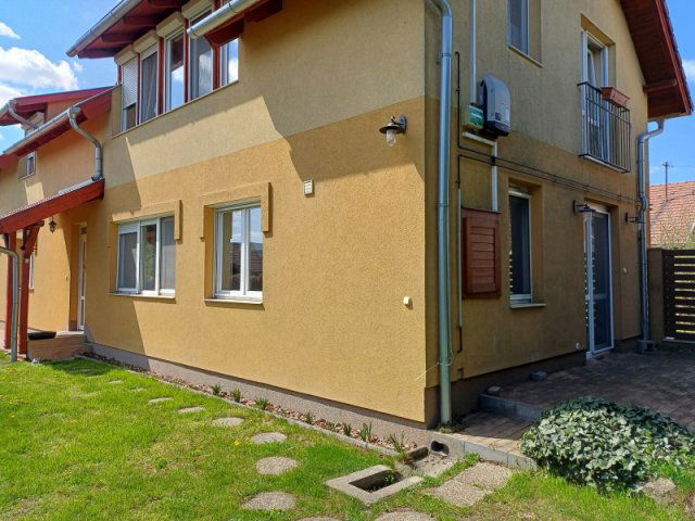 Eladó családi ház, Pilisvörösváron 79 M Ft, 2+2 szobás