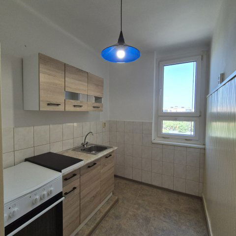Eladó panellakás, Kecskeméten 34.5 M Ft, 2 szobás